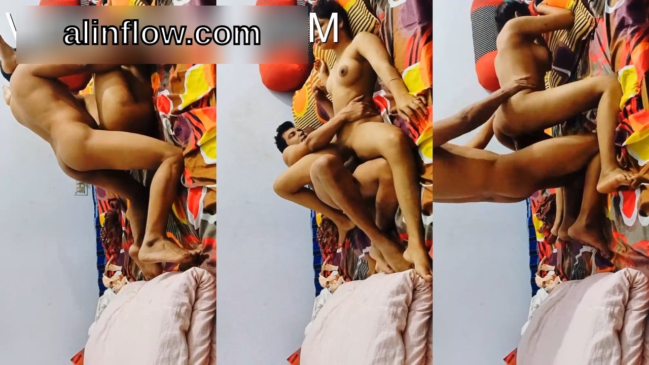 Girl's Missionary Position To Doggy Style Amazing Sex